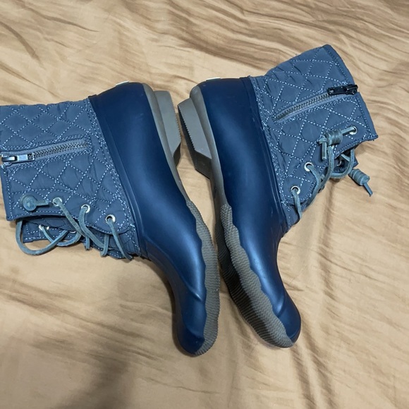 Sperry duck boots - Picture 2 of 6